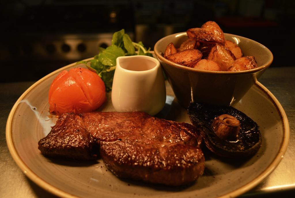 The Oxenham Arms Hotel Devon South Zeal 外观 照片