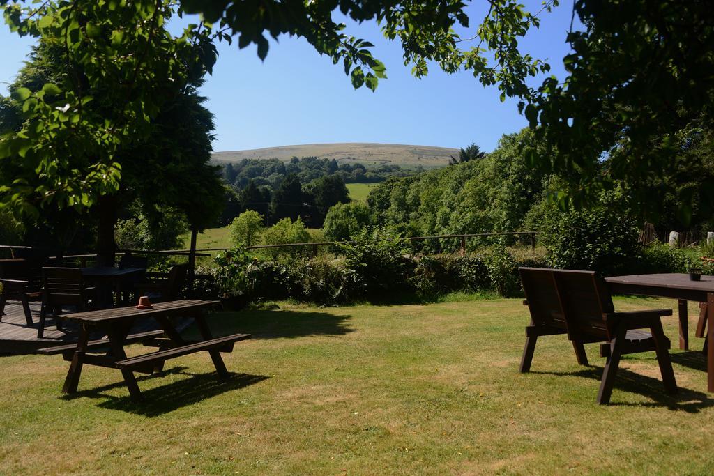 The Oxenham Arms Hotel Devon South Zeal 外观 照片
