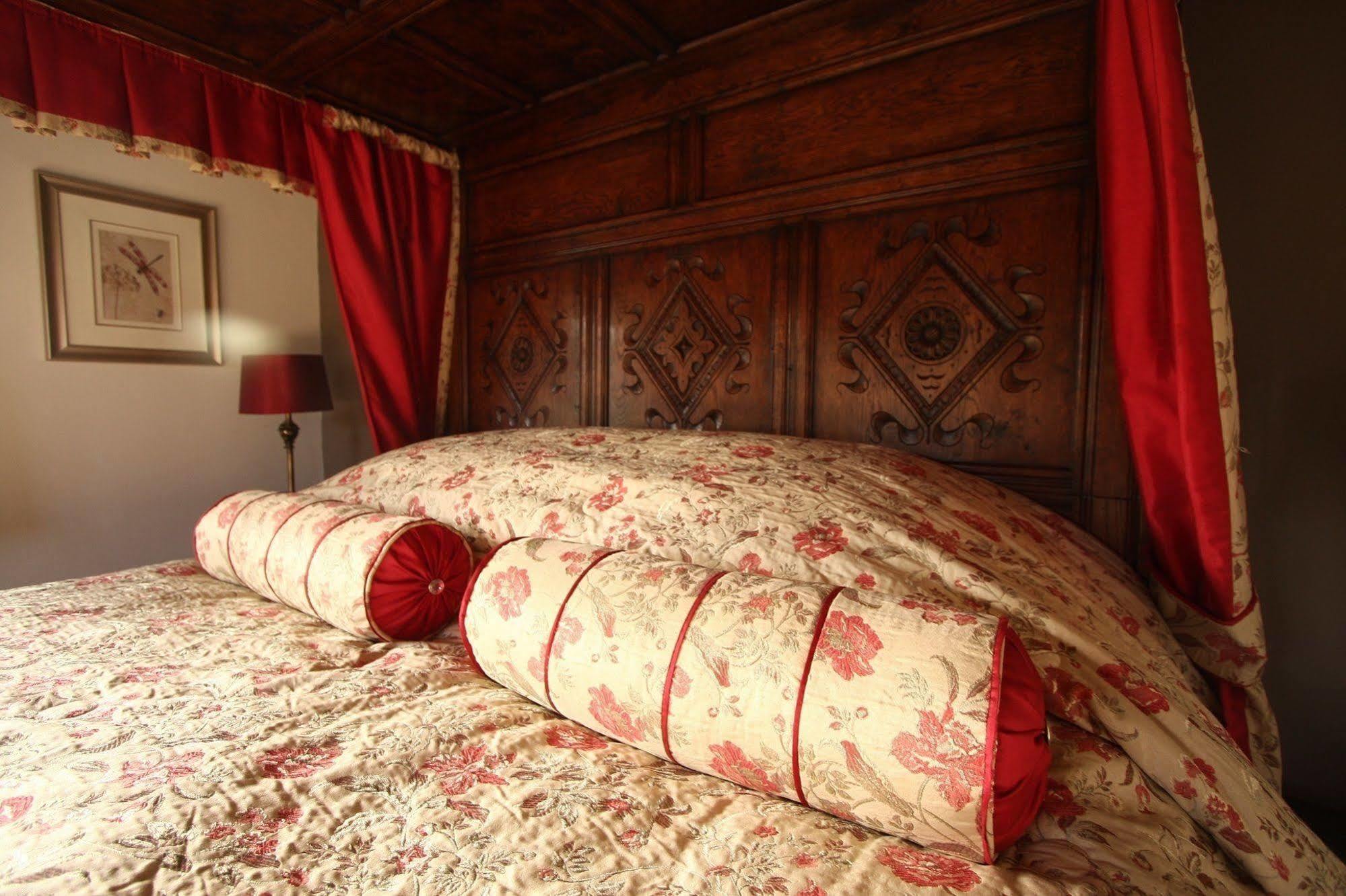 The Oxenham Arms Hotel Devon South Zeal 外观 照片