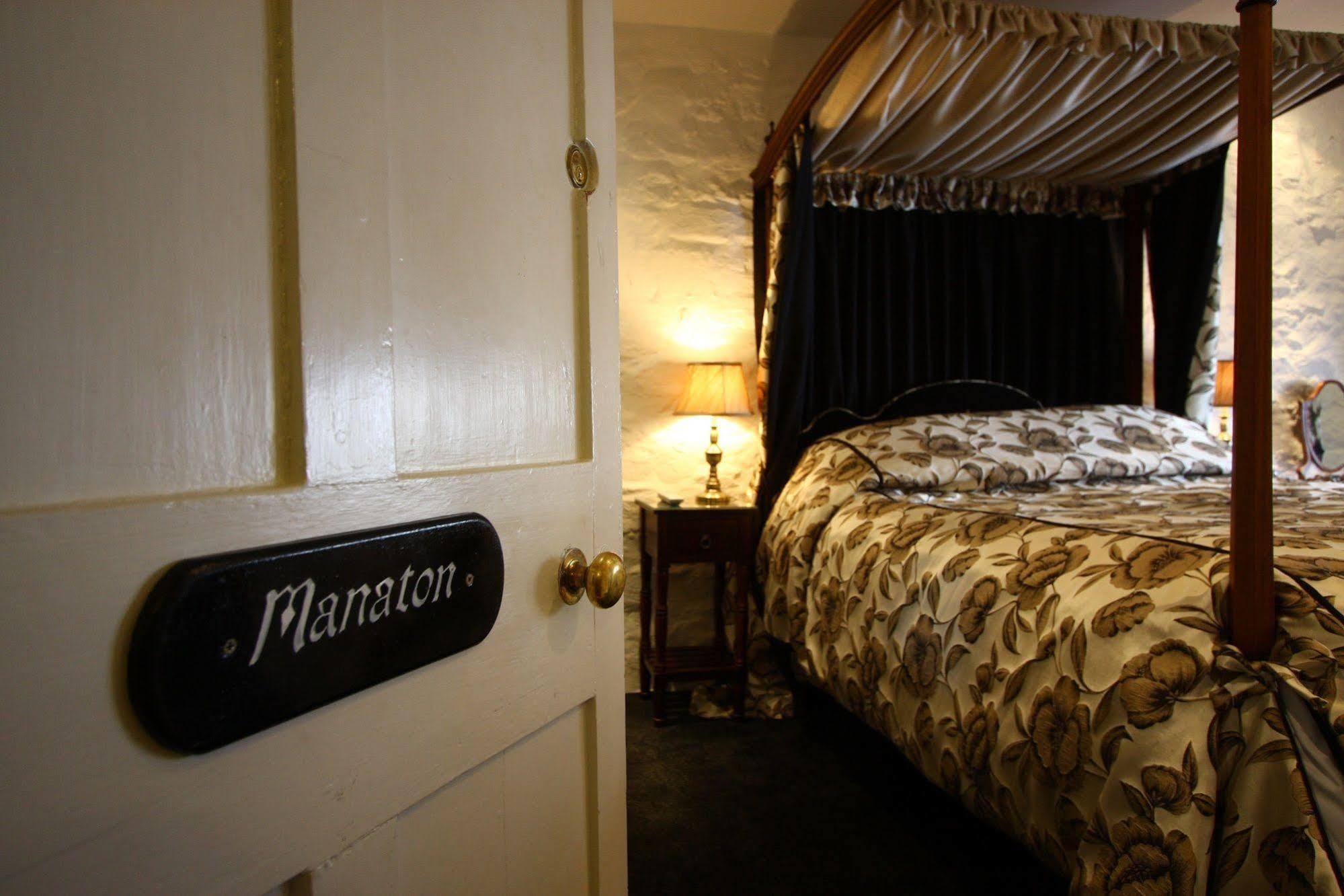 The Oxenham Arms Hotel Devon South Zeal 外观 照片
