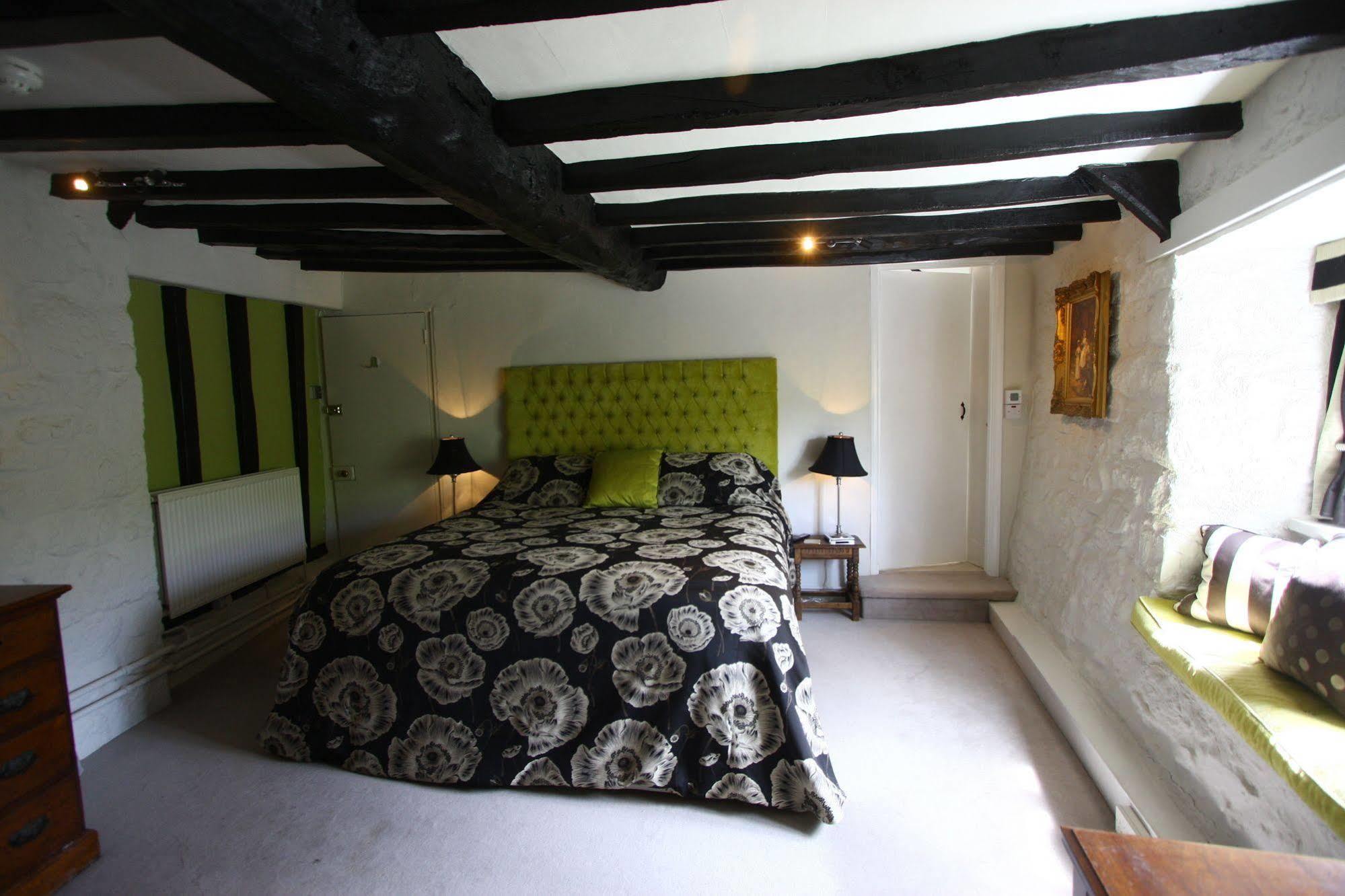 The Oxenham Arms Hotel Devon South Zeal 外观 照片